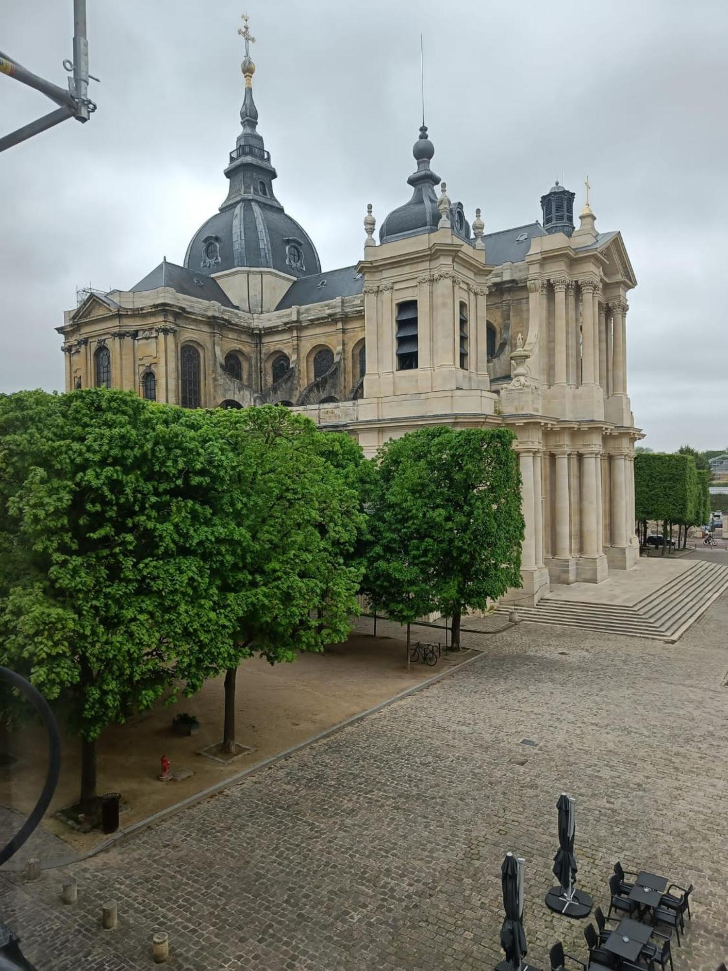L'Esperance Hotel Versailles Exterior photo